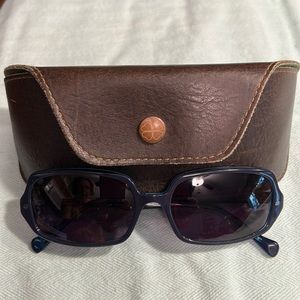 LUCKY 🍀 BRAND Sunglasses 🕶️ & Leather Case